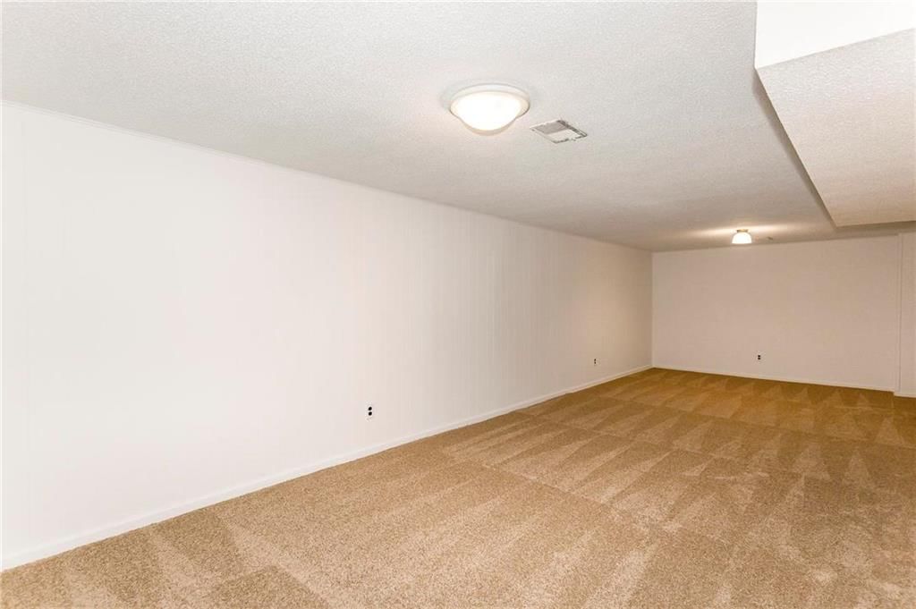 8307 Woodward Street — photo 15