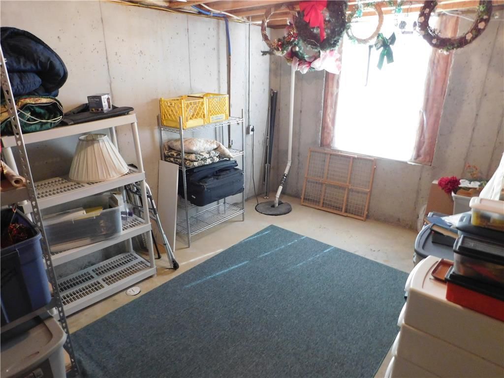 939 N CANYON Drive — photo 21