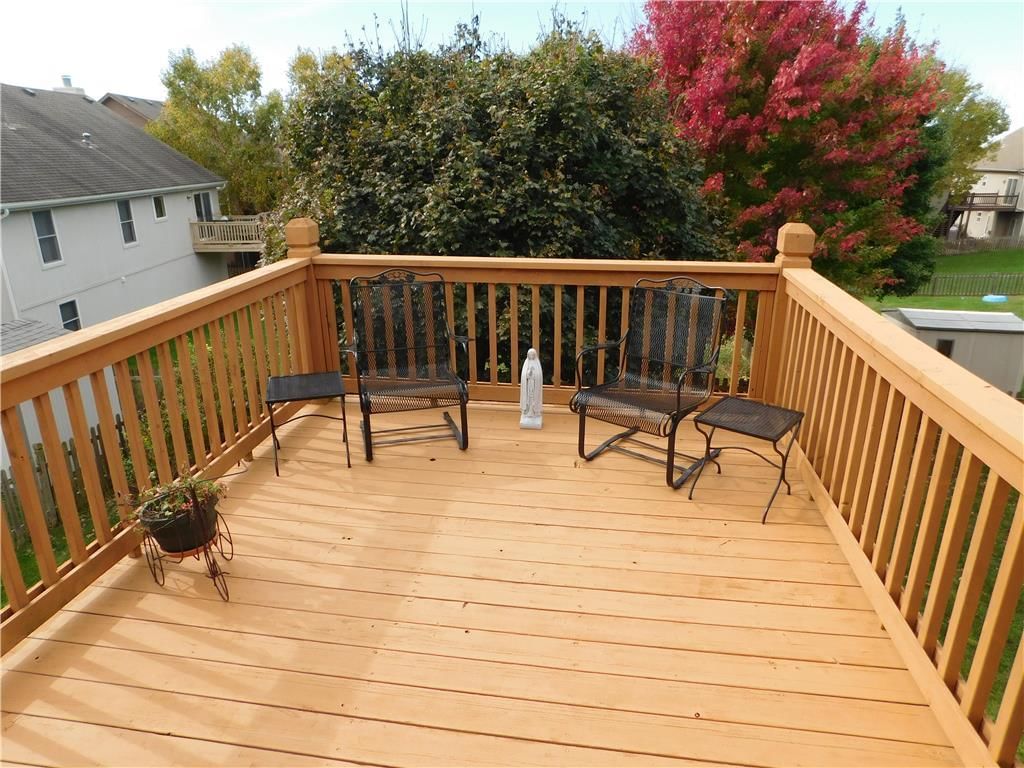 939 N CANYON Drive — photo 22