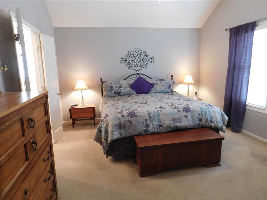 939 N CANYON Drive — photo 10