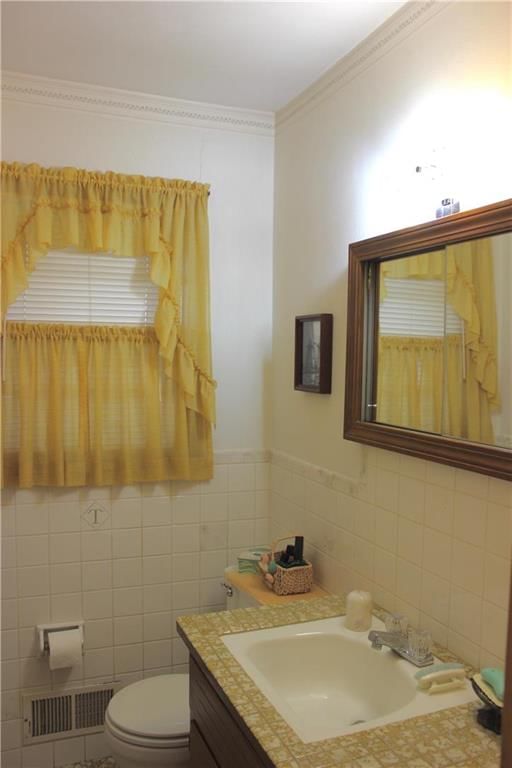 5410 W 61st Street — photo 16