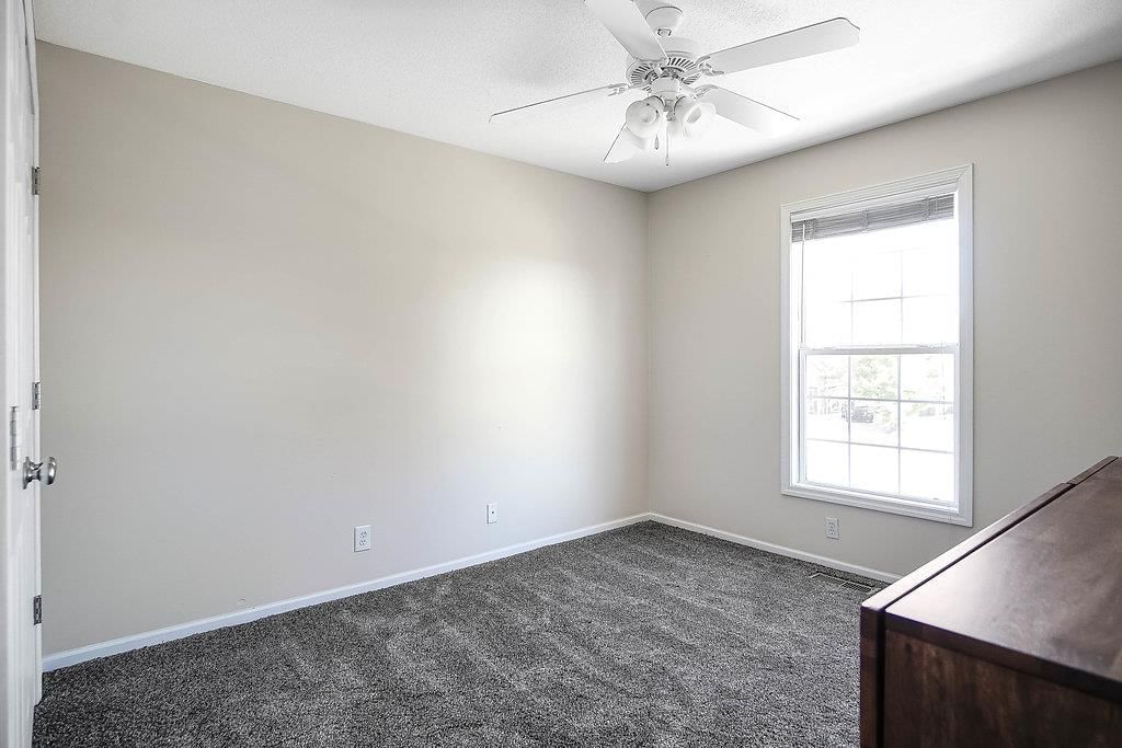 570 N Evergreen Street — photo 12