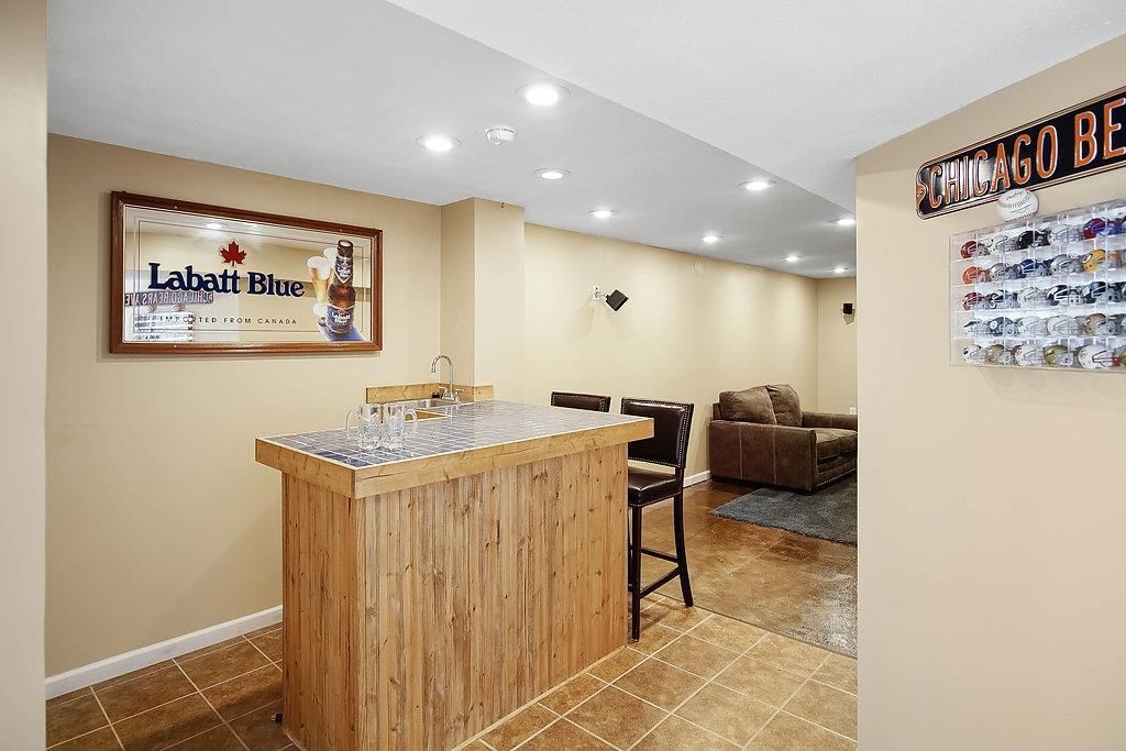 570 N Evergreen Street — photo 19