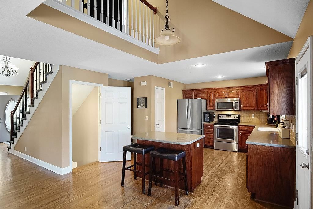 570 N Evergreen Street — photo 5