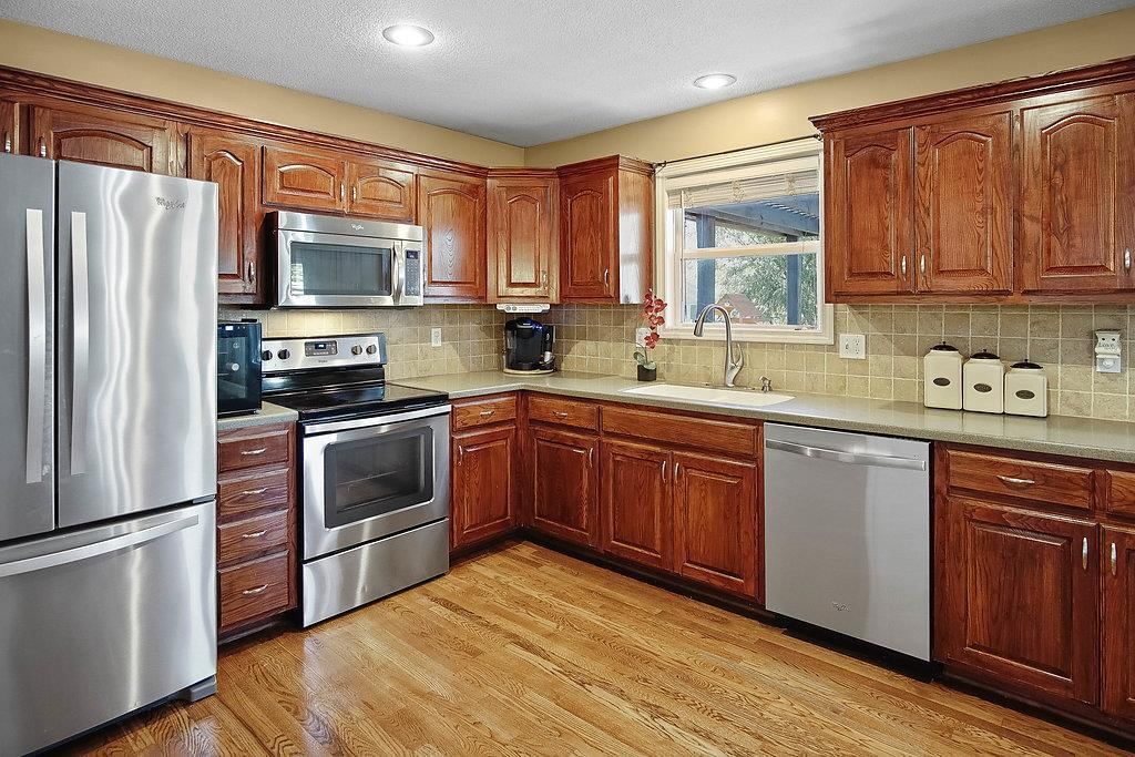 570 N Evergreen Street — photo 9