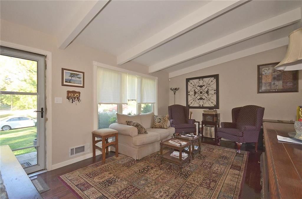 2401 NE 61st Street — photo 10