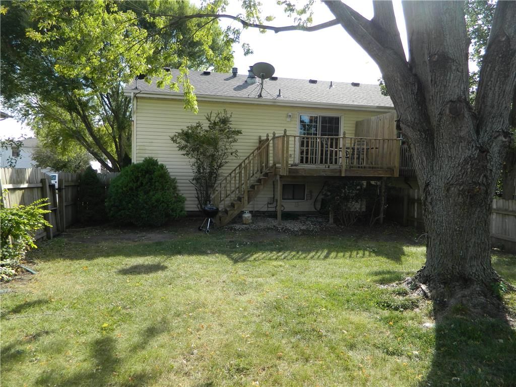 1326 E 152 Terrace — photo 11