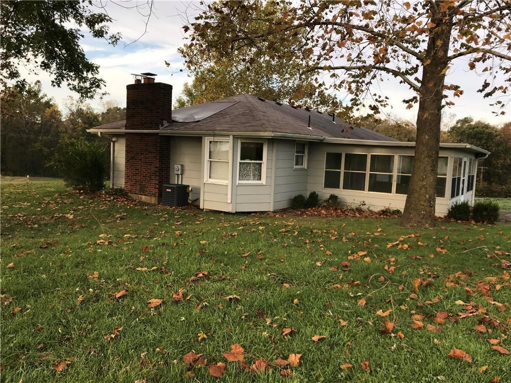 7725 Raines Road — photo 4