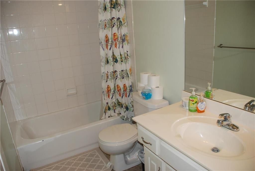 7802 N Conant Avenue — photo 13