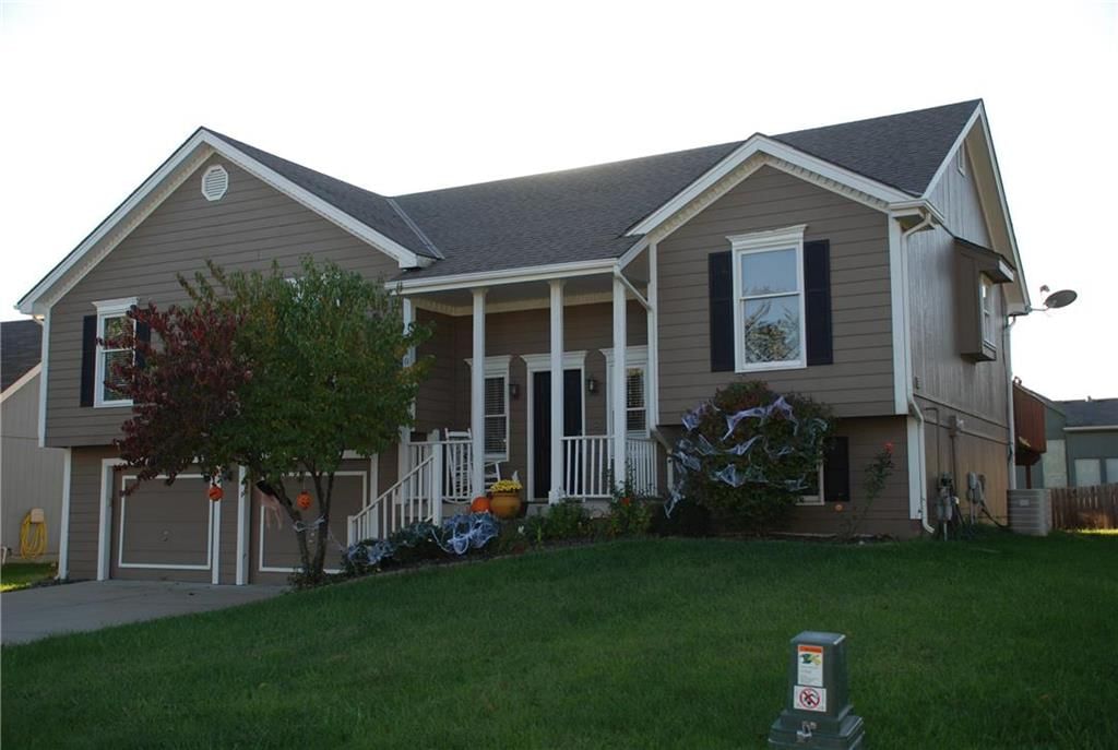 7802 N Conant Avenue — photo 17