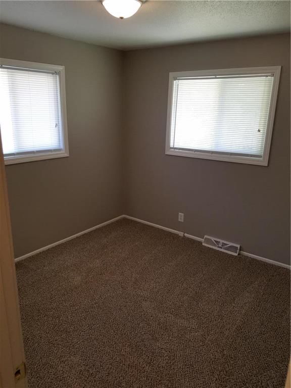 511 NE Corder Street — photo 15