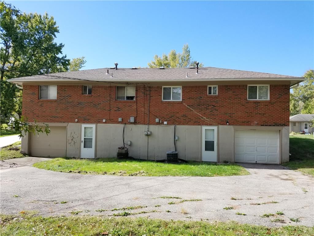 511 NE Corder Street — photo 4