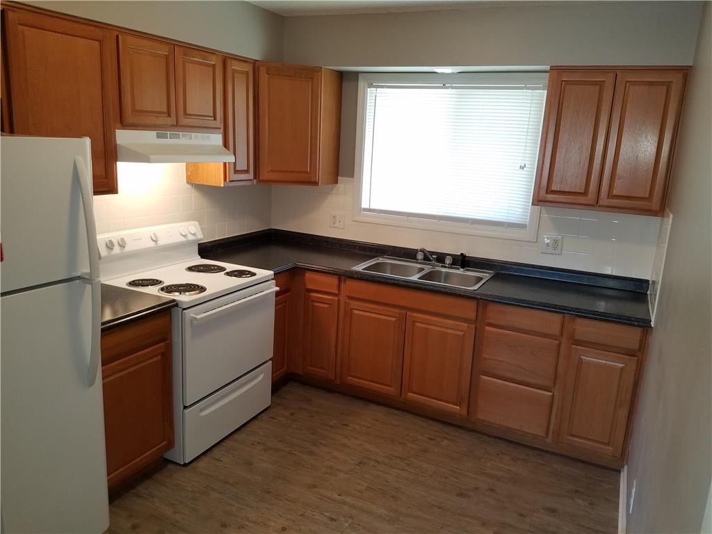 511 NE Corder Street — photo 9