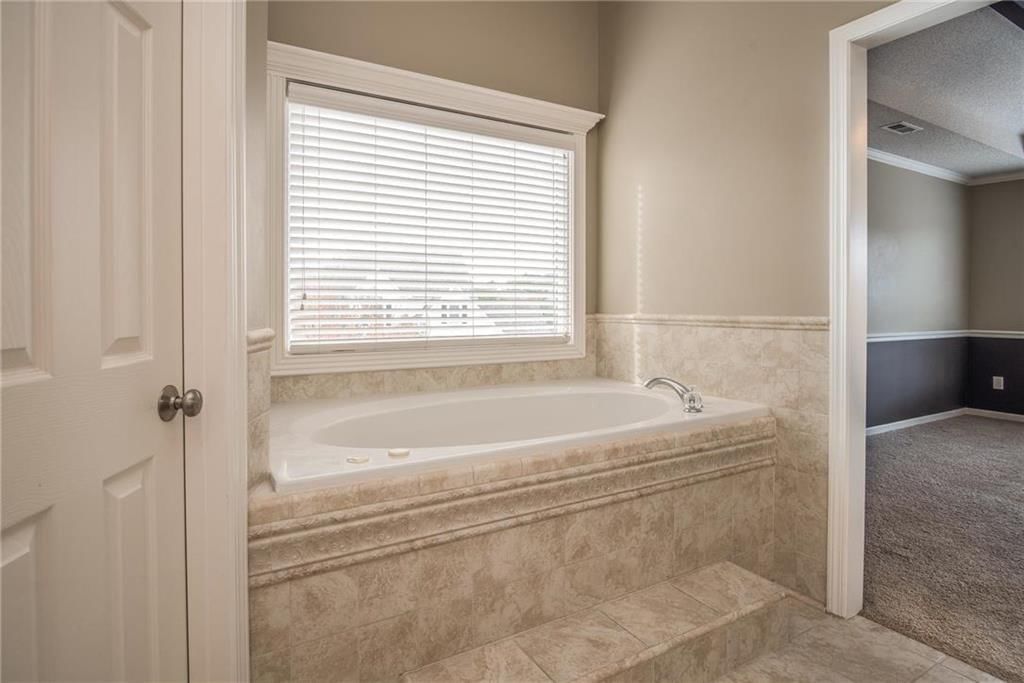 14721 GLENWOOD Avenue — photo 16
