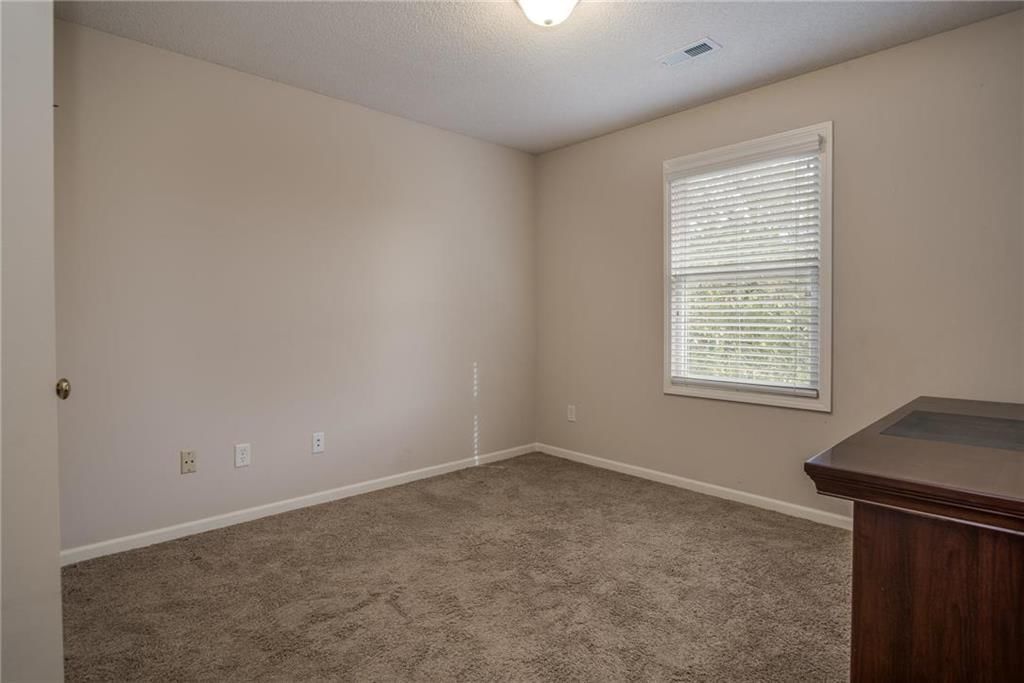 14721 GLENWOOD Avenue — photo 18