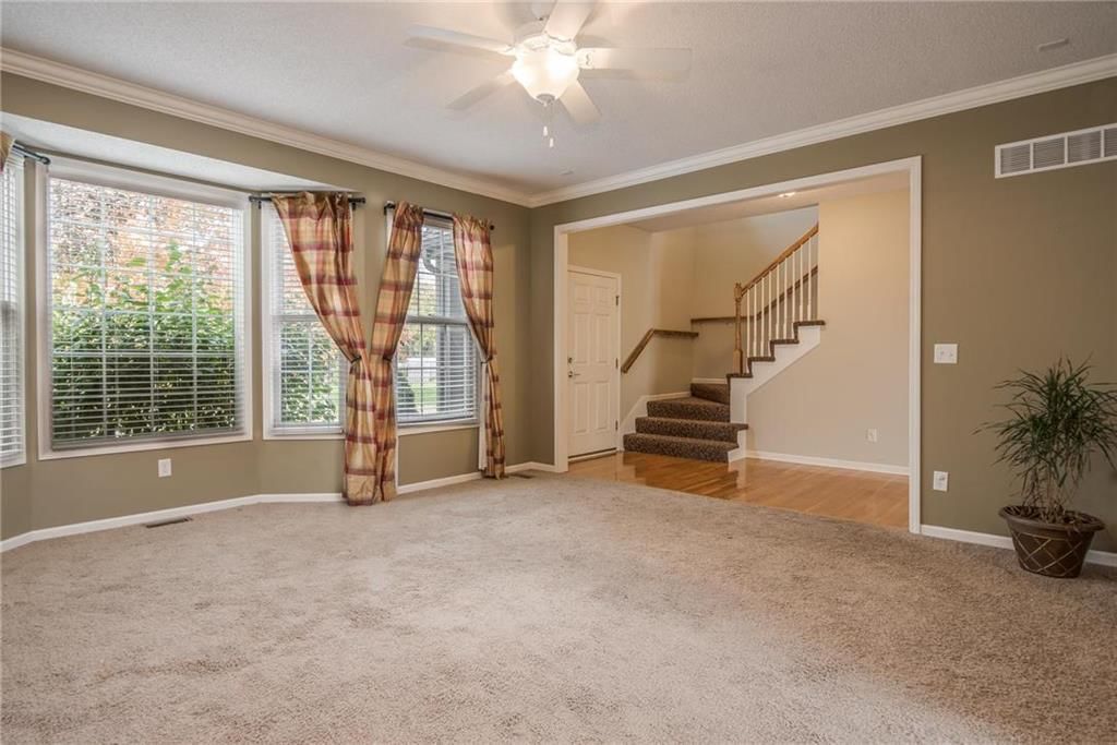 14721 GLENWOOD Avenue — photo 5