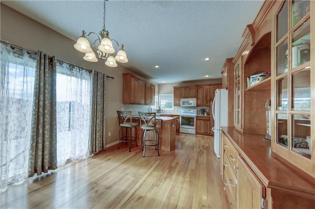 335 Cottonwood Drive — photo 9