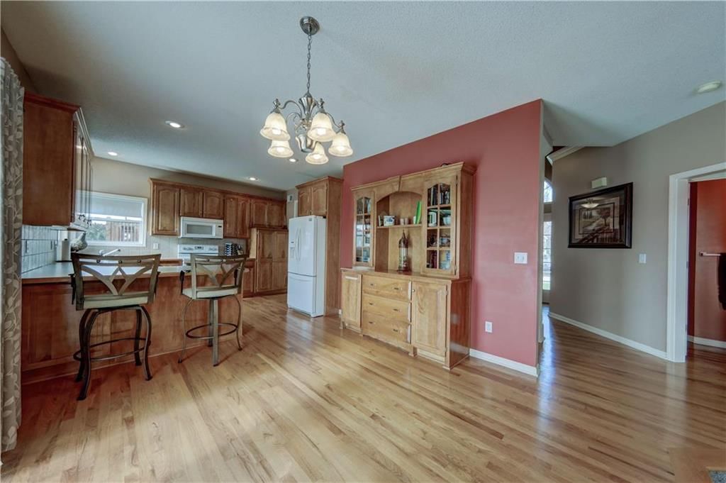 335 Cottonwood Drive — photo 10