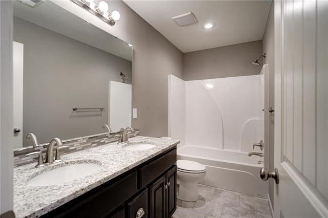 1302 Mission Drive — photo 34
