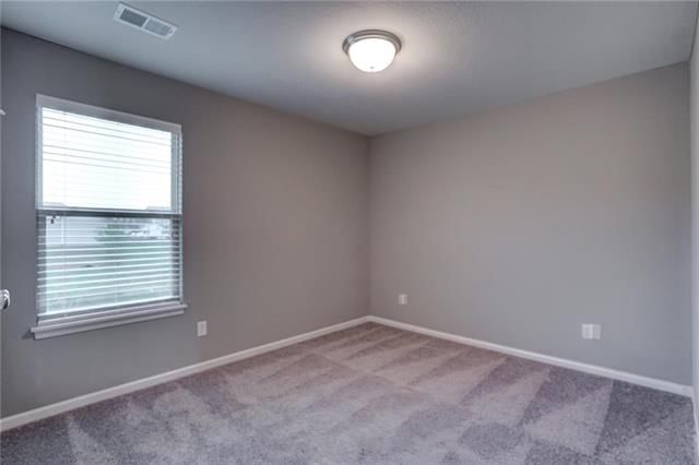 1302 Mission Drive — photo 36