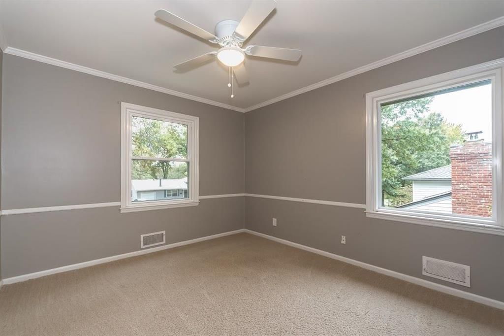 8810 W 71st Terrace — photo 13