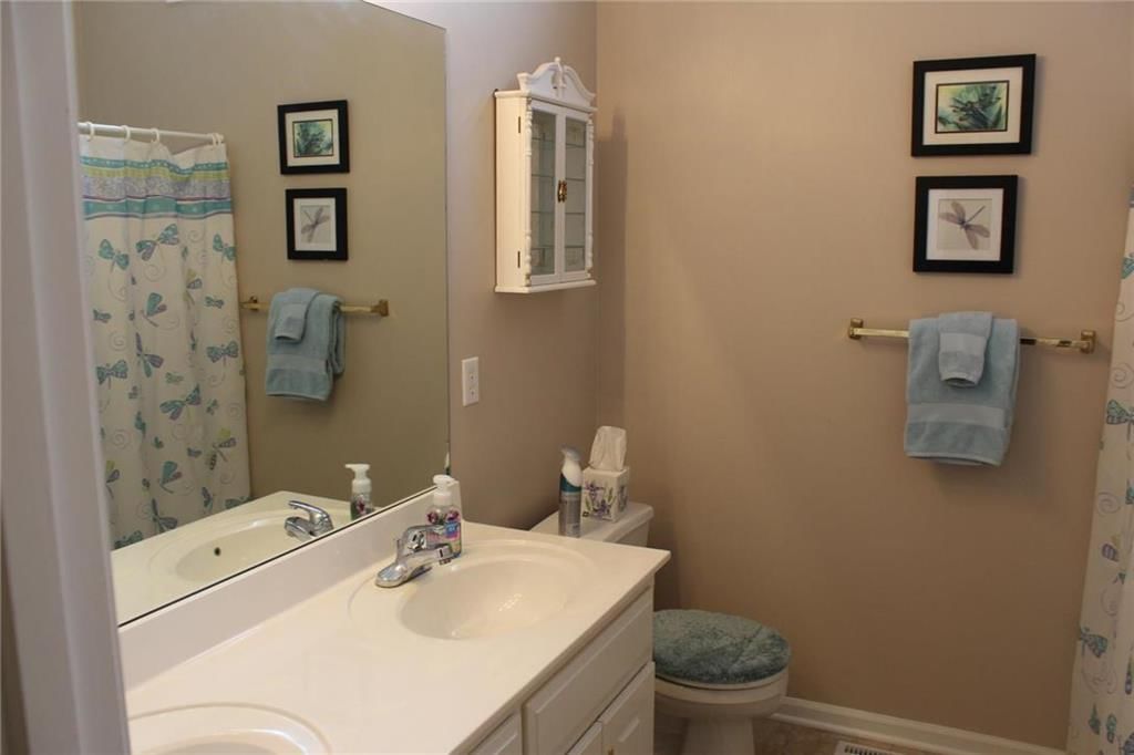 2300 NW Frances Street — photo 16