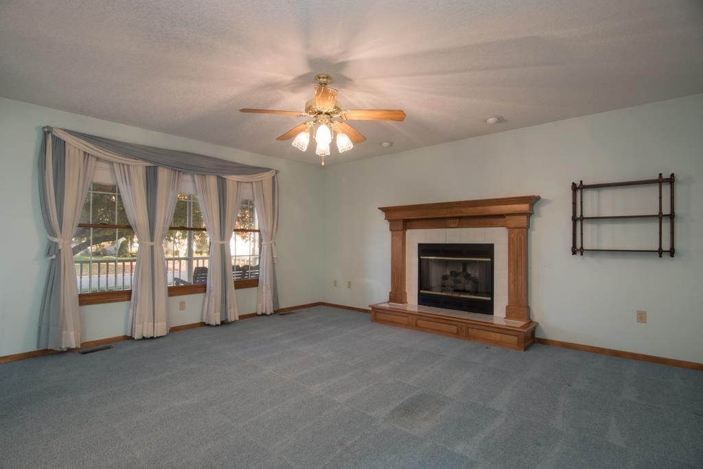 233 S Citadel Drive — photo 4