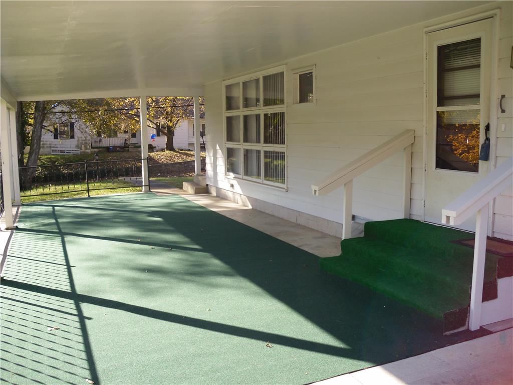 1812 Forest Avenue — photo 3