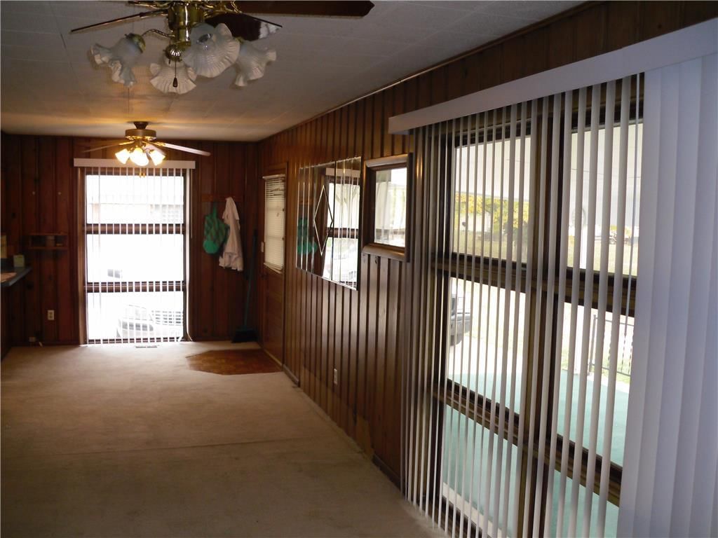 1812 Forest Avenue — photo 8