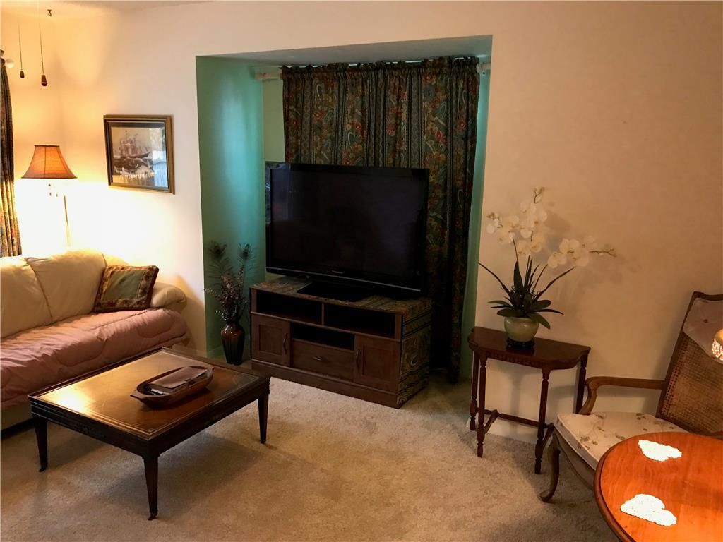 7027 NW Chapel Woods Lane — photo 12