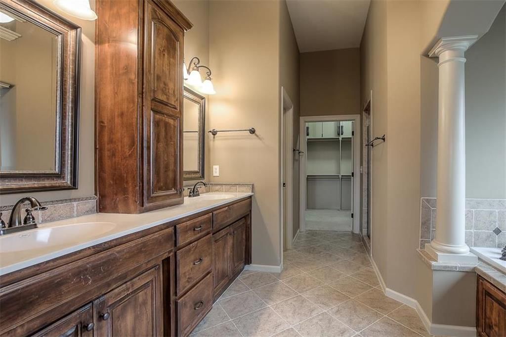 2903 NE Viewpark Place — photo 11