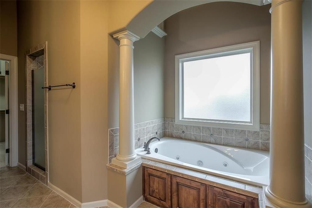 2903 NE Viewpark Place — photo 12