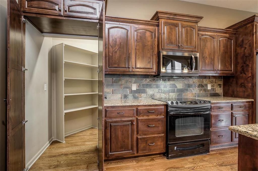 2903 NE Viewpark Place — photo 8