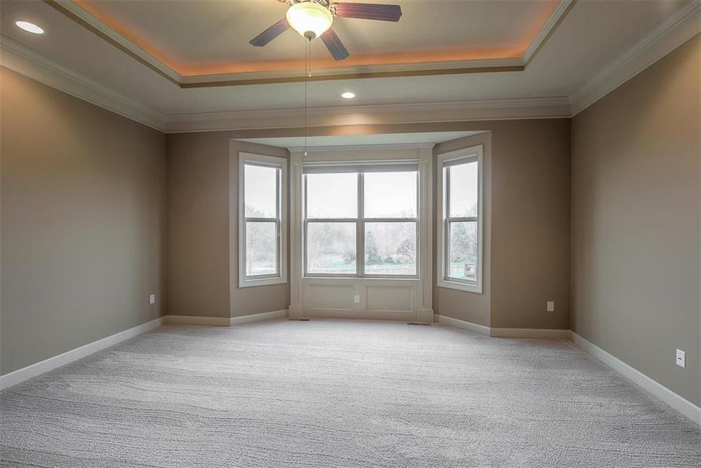 2903 NE Viewpark Place — photo 9