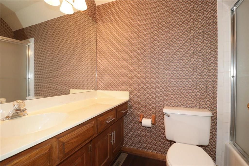 101 W James Court — photo 15