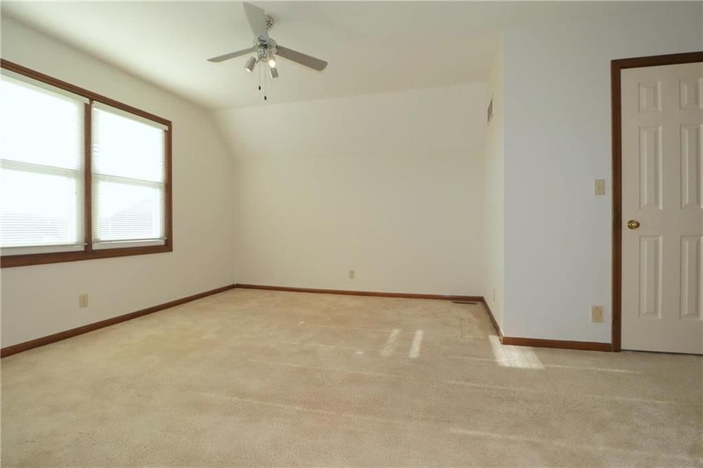 101 W James Court — photo 16