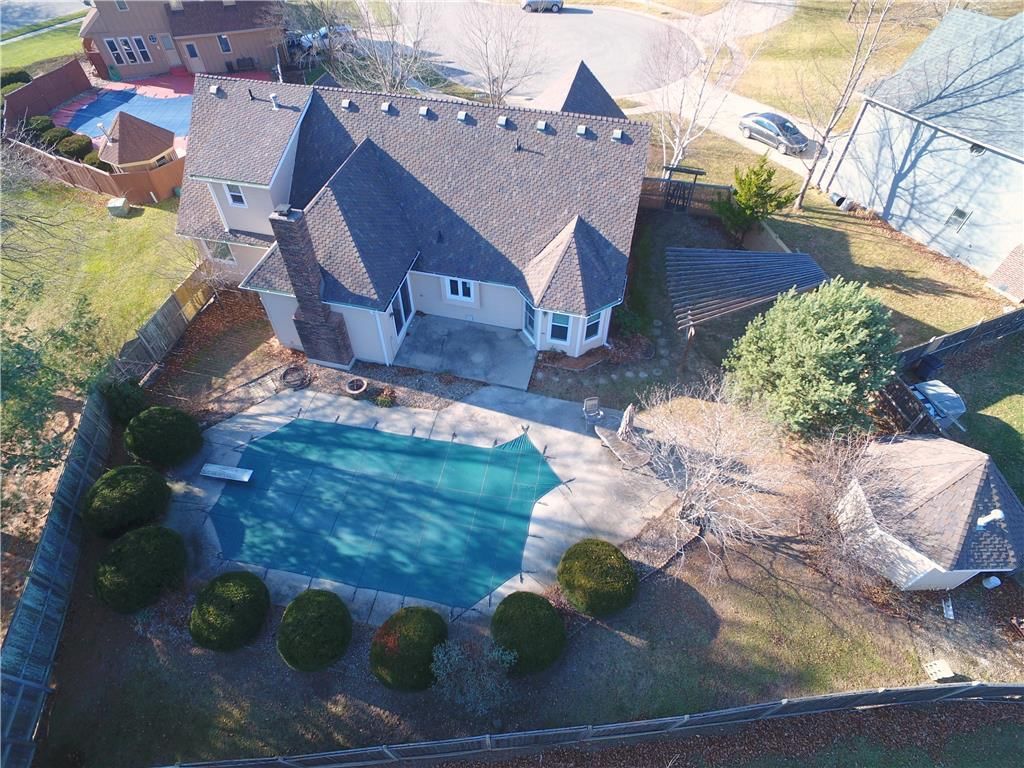 101 W James Court — photo 24