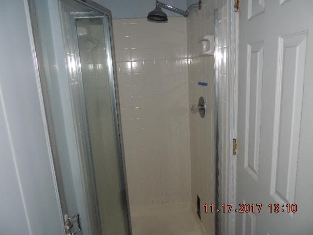 9754 N Montclair Avenue — photo 17