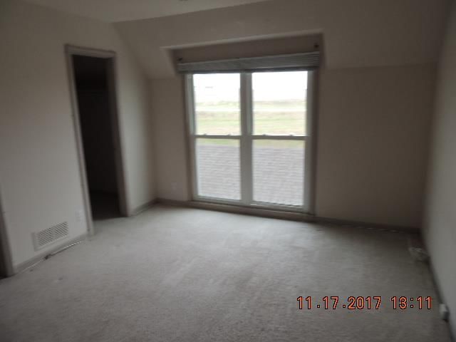 9754 N Montclair Avenue — photo 23