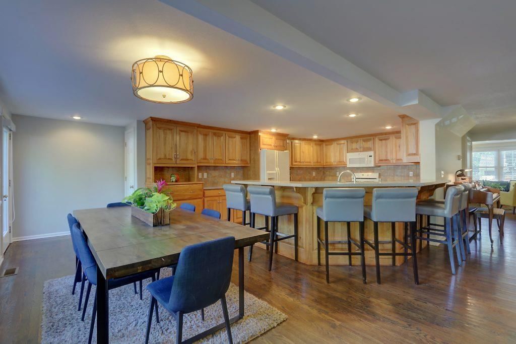 4118 W 73rd Street — photo 5