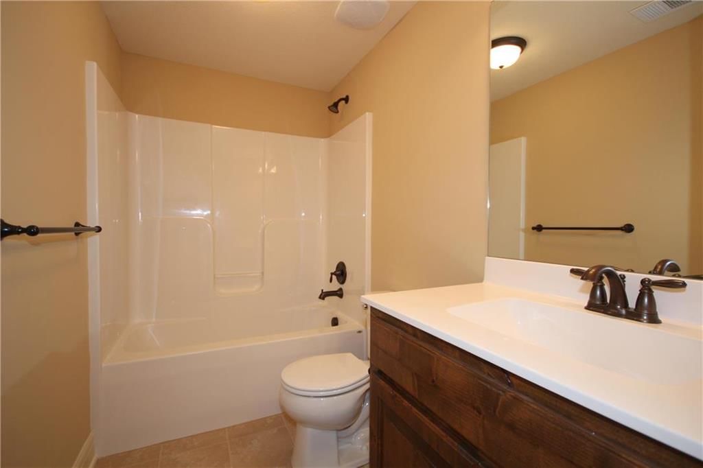 6912 N Quincy Avenue — photo 17