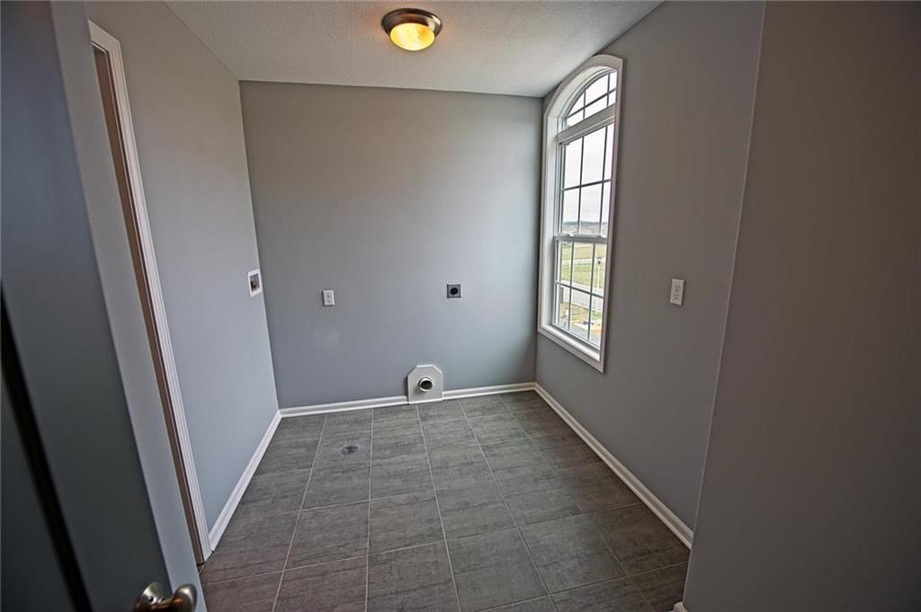 12548 S Sunray Drive — photo 17