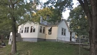 101 E Riley Street — photo 3