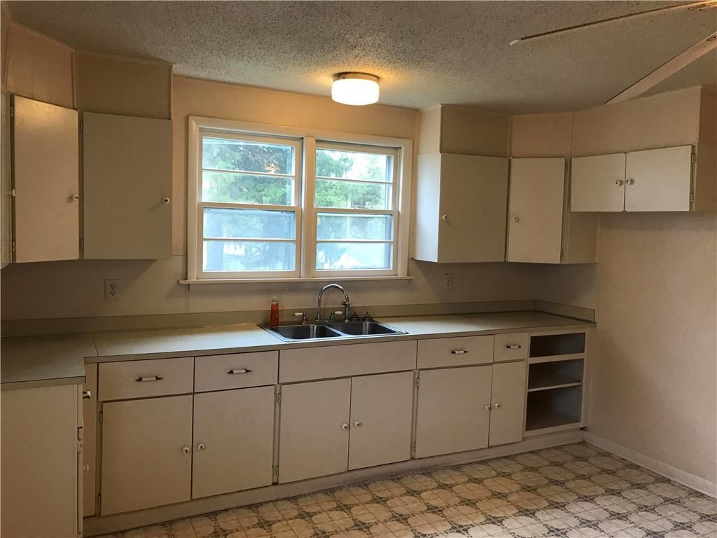 2213 Jefferson Street — photo 9