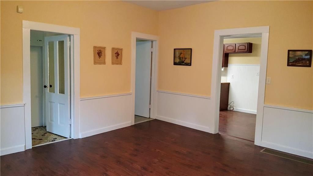 2911 S Northern Boulevard — photo 5
