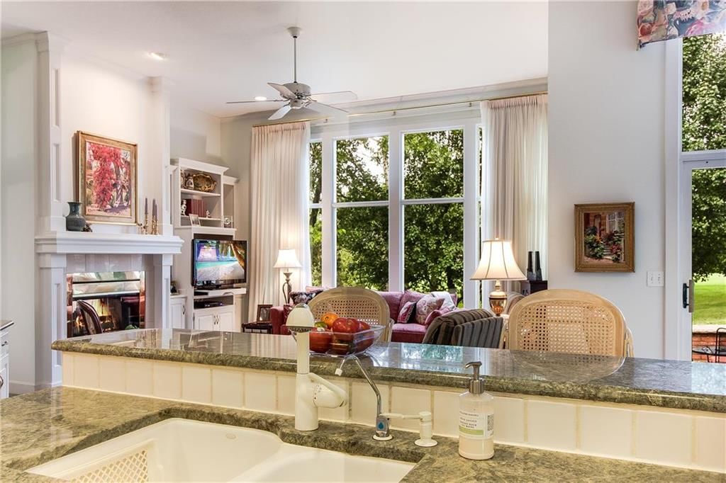 612 NE Persimmon Lane — photo 13