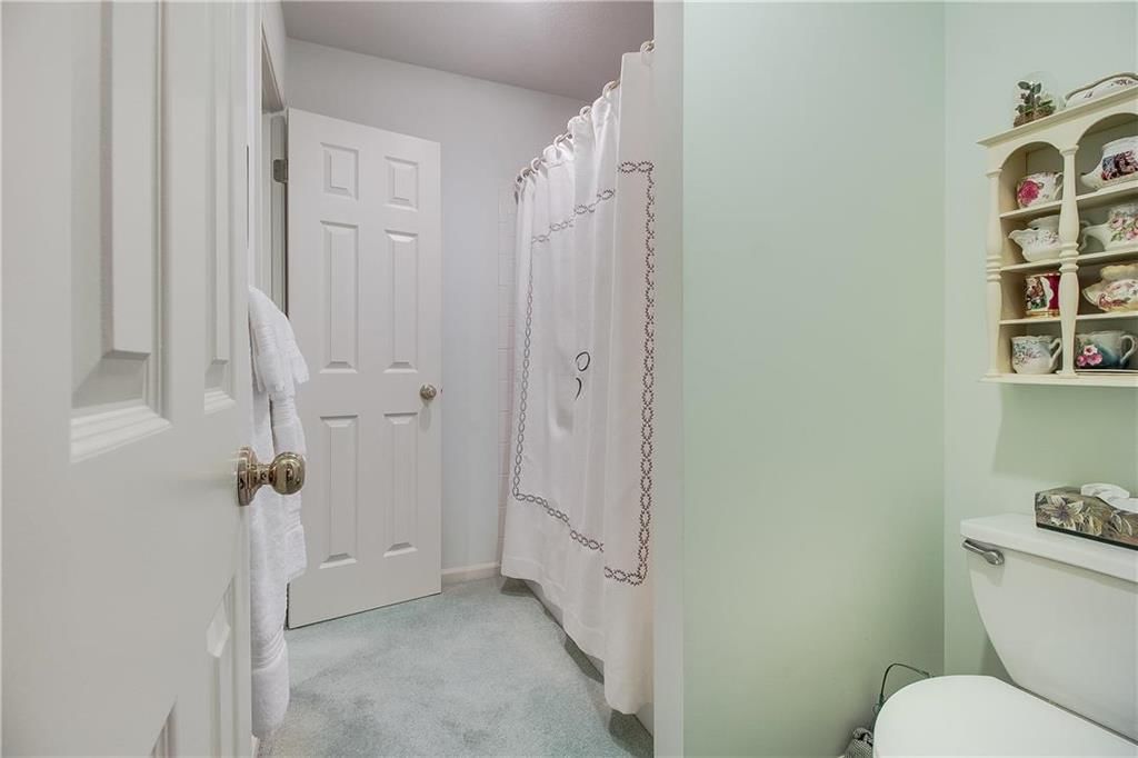 612 NE Persimmon Lane — photo 21