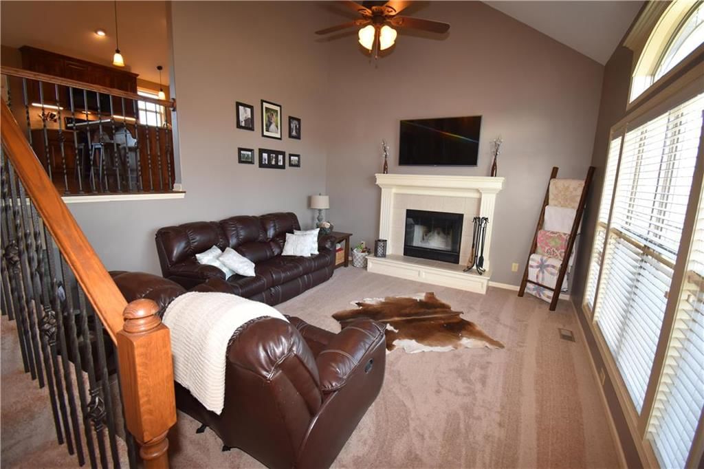 705 Tall Grass Drive — photo 11