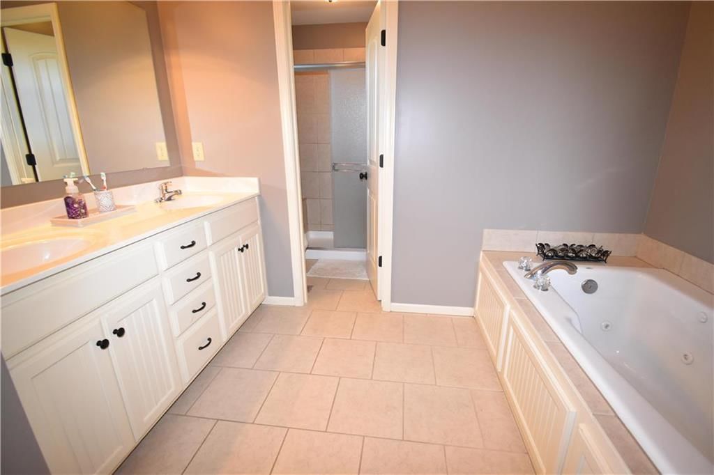 705 Tall Grass Drive — photo 14