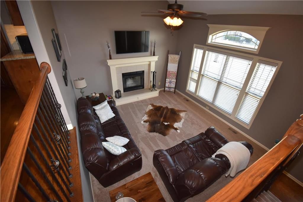 705 Tall Grass Drive — photo 10